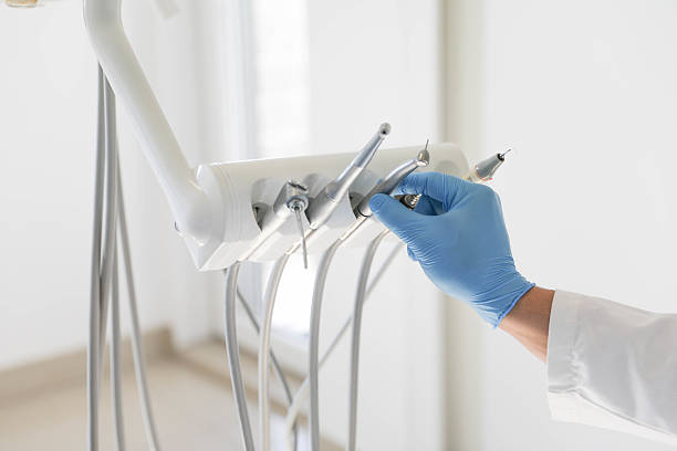 24/7 Emergency Tooth Extraction experts in Oak Hill, TN
